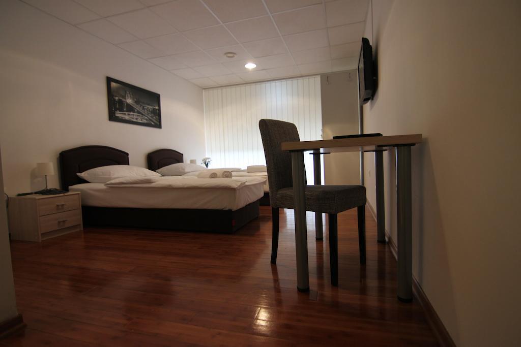 Rooms Xxl Zagreb Room photo