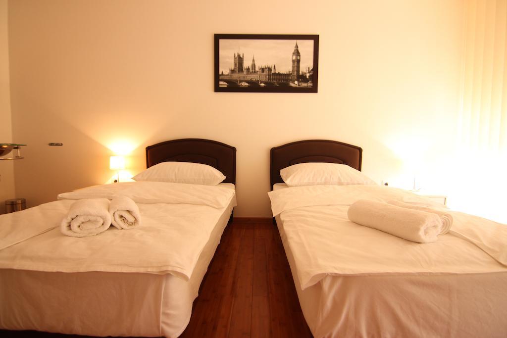 Rooms Xxl Zagreb Exterior photo
